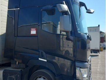 2016 Renault T-Series, чёрный, 3500000 рублей, вид 2