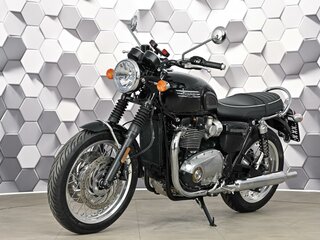 2022 Triumph Bonneville T120, чёрный, 1279000 рублей, вид 2