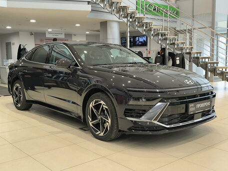 2024 Hyundai Sonata VIII (DN8) Рестайлинг, чёрный, 4050000 рублей, вид 3