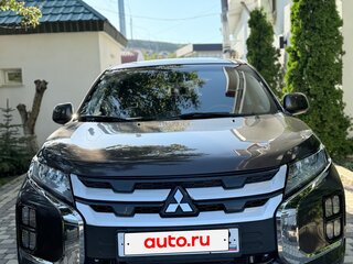 2020 Mitsubishi Outlander Sport I Рестайлинг 3, коричневый, 1800000 рублей, вид 2