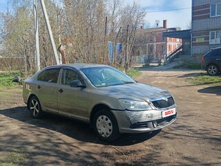 2011 Skoda Octavia II (A5) Рестайлинг, серый, 620000 рублей, вид 2