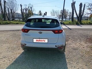 2019 Kia Sportage IV Рестайлинг, белый, 2550000 рублей, вид 4