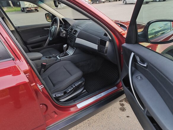 2010 BMW X3 20d I (E83) Рестайлинг, красный, 850000 рублей - вид 8