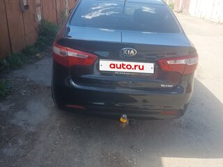2013 Kia Rio 5-speed III, чёрный, 573000 рублей, вид 5