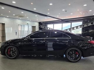 2025 Mercedes-Benz CLA AMG 45 AMG S II (C118, X118) Рестайлинг, чёрный, 8226888 рублей, вид 4