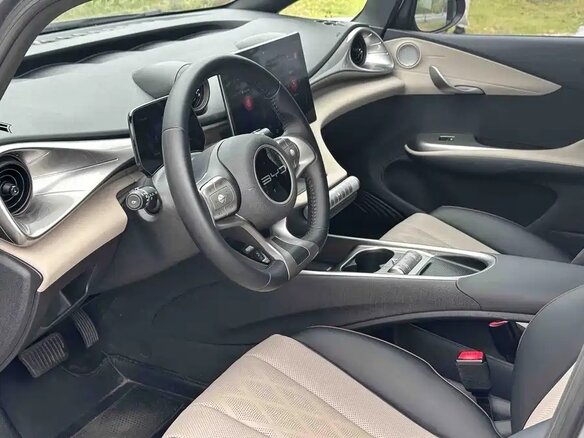 2023 BYD Dolphin 44.9 kWh I, серый, 1608008 рублей - вид 7
