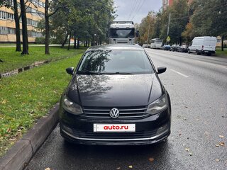 2017 Volkswagen Polo V Рестайлинг, чёрный, 660000 рублей, вид 2