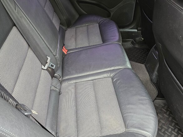 2011 Skoda Octavia II (A5) Рестайлинг, чёрный, 755000 рублей - вид 17