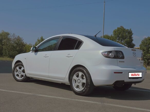 2009 Mazda Axela I, белый, 580000 рублей - вид 4