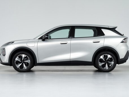 2026 Changan Qiyuan Q05 51.9 kWh II, серебристый, 2338000 рублей, вид 3