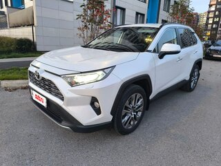 2020 Toyota RAV4 V (XA50), белый, 2900000 рублей, вид 1