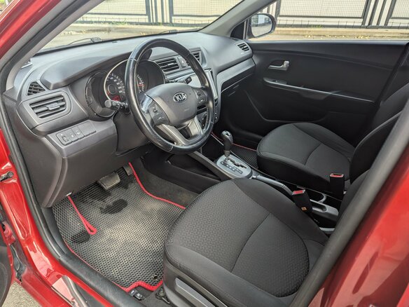 2014 Kia Rio III, красный, 888000 рублей - вид 8