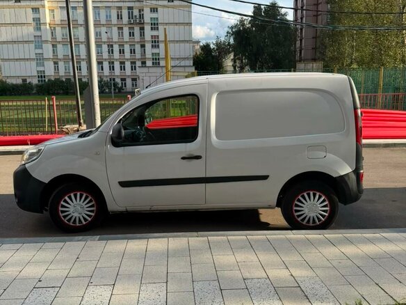 2014 Renault Kangoo II Рестайлинг, белый, 750000 рублей - вид 15