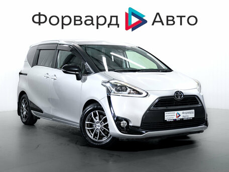 Toyota Sienta II