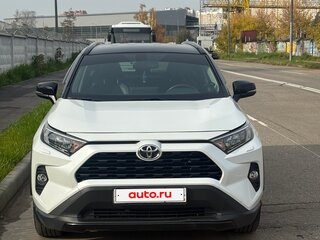 2021 Toyota RAV4 V (XA50), белый, 3530000 рублей, вид 2