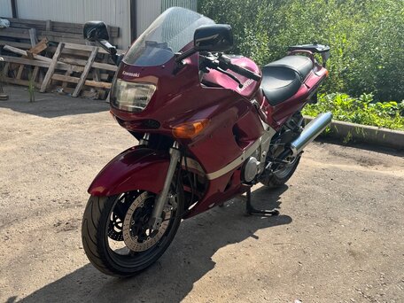 1999 Kawasaki ZZR 400, красный, 205000 рублей, вид 1