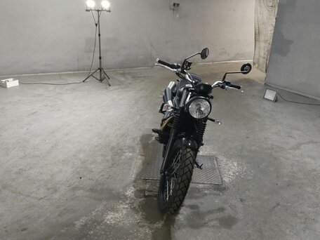 2023 Triumph Scrambler, чёрный, 1150000 рублей, вид 3