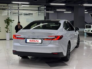 2026 Toyota Camry IX (XV80), белый, 6981027 рублей, вид 3