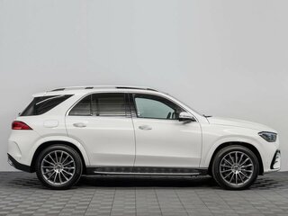 2024 Mercedes-Benz GLE 450 II (V167) Рестайлинг, белый, 11500000 рублей, вид 4