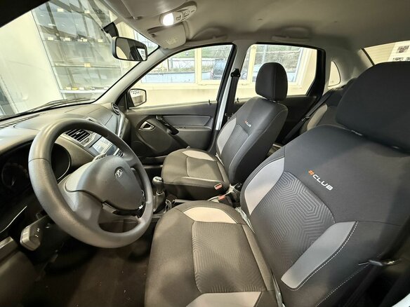 2026 Lada (ВАЗ) Granta I Рестайлинг, серебристый - вид 8