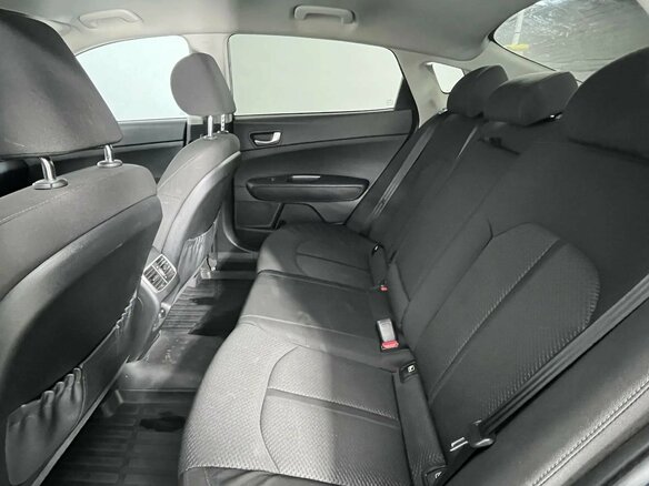 2018 Kia Optima IV Рестайлинг, синий, 1486000 рублей - вид 16