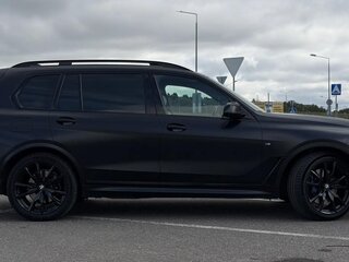 2022 BMW X7 40d I (G07), чёрный, 5950000 рублей, вид 4