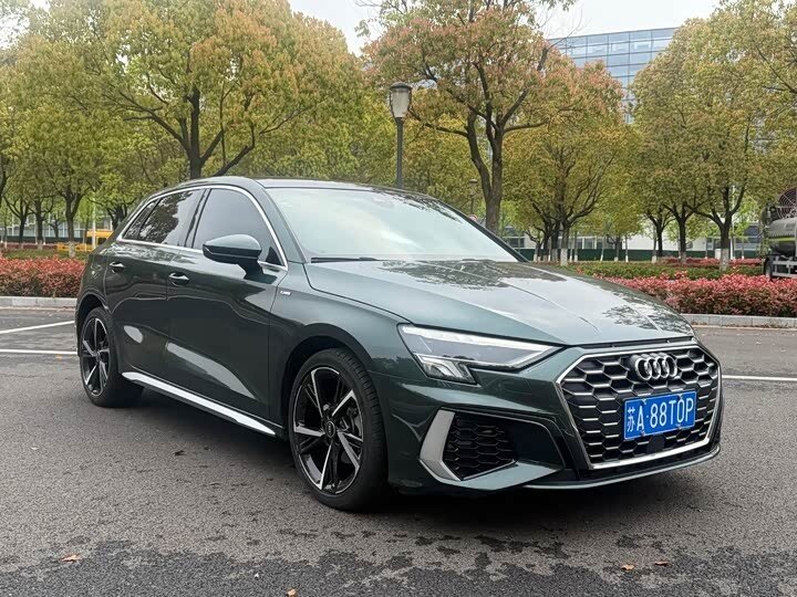 Открыть фотографии: Audi A3 IV (8Y)