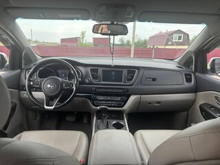 2018 Kia Carnival III, белый, 2500000 рублей, вид 5