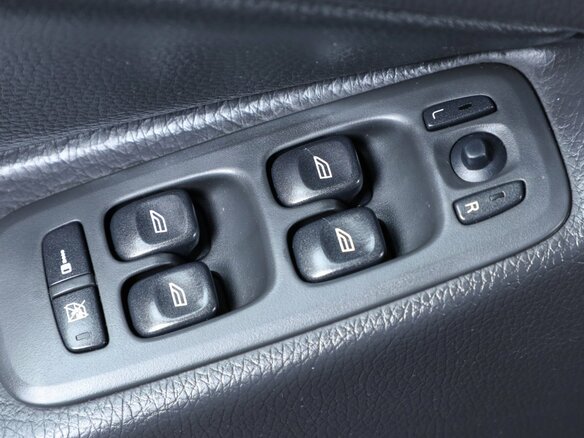 2007 Volvo XC90 5 Geartronic I Рестайлинг, чёрный, 1149000 рублей - вид 14
