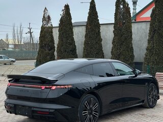 2026 Lynk & Co 10, чёрный, 5230000 рублей, вид 3