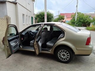 2002 Volkswagen Bora I, бежевый, 290000 рублей, вид 3
