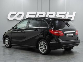 2013 Mercedes-Benz B-Класс 180 II (W246), чёрный, 934000 рублей, вид 2