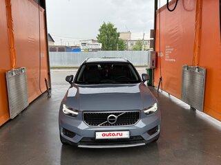 2020 Volvo XC40 I, серый, 2220000 рублей, вид 2