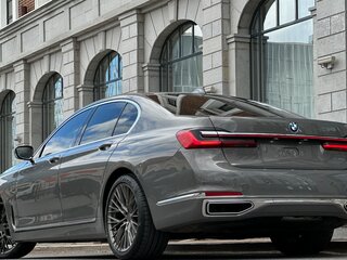 2020 BMW 7 серии 740d xDrive VI (G11/G12) Рестайлинг, серый, 4899000 рублей, вид 1