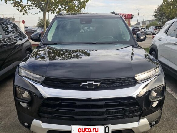 2022 Chevrolet TrailBlazer III, чёрный, 1450000 рублей - вид 1