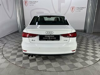 2017 Audi A3 III (8V) Рестайлинг, белый, 1350000 рублей, вид 3