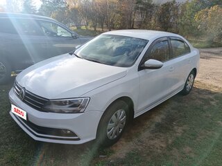 2016 Volkswagen Jetta VI Рестайлинг, белый, 1000000 рублей, вид 2