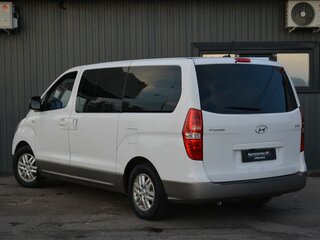 2016 Hyundai H-1 II Рестайлинг, белый, 2599999 рублей, вид 4