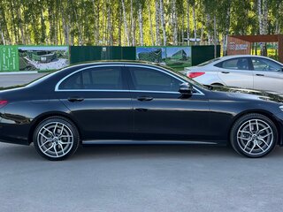 2020 Mercedes-Benz E-Класс 200 V (W213, S213, C238) Рестайлинг, чёрный, 3750000 рублей, вид 4