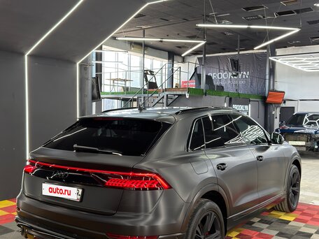 2018 Audi Q8 50 TDI I (4M), чёрный, 5500000 рублей, вид 4