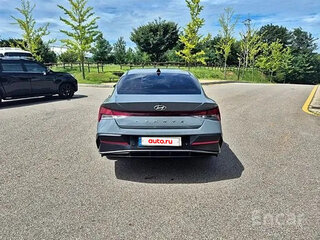 2022 Hyundai Avante VII, серый, 1620000 рублей, вид 3