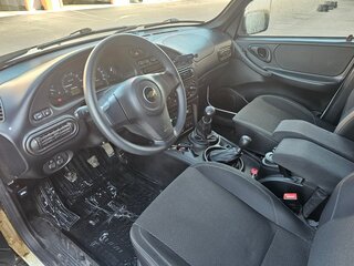 2018 Chevrolet Niva I Рестайлинг, белый, 777000 рублей, вид 3