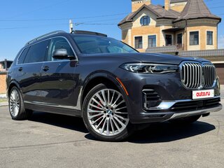 2022 BMW X7 40i I (G07), серый, 8900000 рублей, вид 4