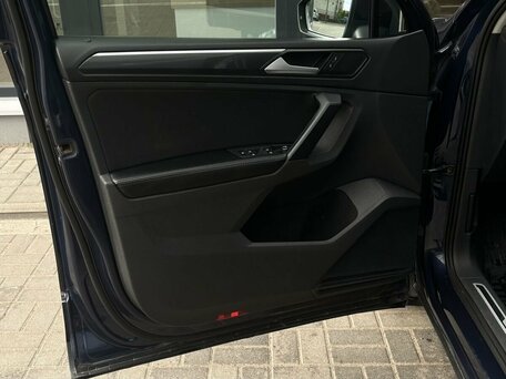 2017 Volkswagen Tiguan II, синий, 1650000 рублей, вид 5