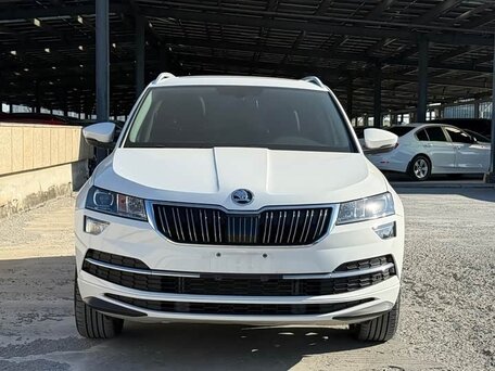 2022 Skoda Karoq DSG7 I, белый, 2400000 рублей, вид 2