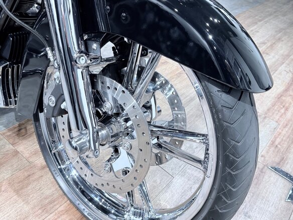 2017 Harley-Davidson Road Glide Special, чёрный, 1899000 рублей - вид 32