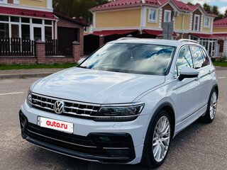 2019 Volkswagen Tiguan II, белый, 2100000 рублей, вид 3