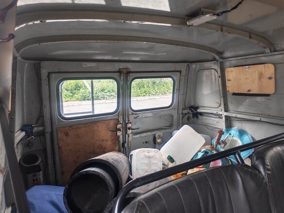 2008 УАЗ 3909, серый, 550000 рублей - вид 9