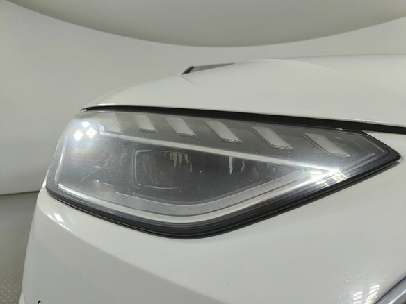 2020 Audi A4 35 TFSI V (B9) Рестайлинг, белый, 2520000 рублей - вид 16