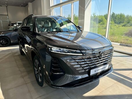 2024 Changan CS75 Plus III, серый, 4029900 рублей, вид 3